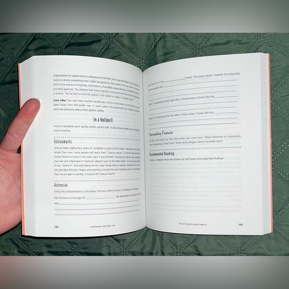 ASTROLOGY 8-piece Gift Set for Beginners, NWOT - Picture 11 of 11